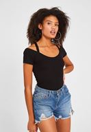 Bayan Siyah Sırtı Biye Detaylı Tişört