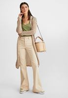 Bayan Yeşil Sırtı Biye Detaylı Tişört