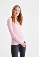 Bayan Pembe Kare Yaka Uzun Kollu Tişört