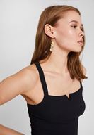 Bayan Siyah Sırtı Çapraz Askılı Bluz