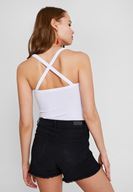 Bayan Beyaz Sırtı Çapraz Askılı Bluz