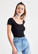 Bayan Siyah U Yaka Pamuk Tişört