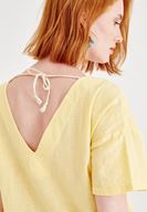 Bayan Sarı Sırt Detaylı Keten Bluz