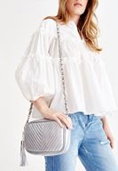 Bayan Gümüş Püskül Detaylı Askılı Çanta