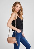 Bayan Altın Püskül Detaylı Askılı Çanta