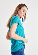 Bayan Yeşil Çapraz Biye Detaylı Tişört ( MODAL )