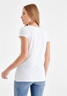 Bayan Beyaz Sıfır Yaka Basic Tişört