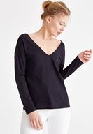 Bayan Siyah Sırt Detaylı V Yaka Tişört