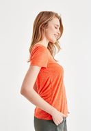 Bayan Kırmızı Sırt Detaylı Kısa Kollu Tişört