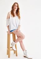 Bayan Krem Pili Detaylı Bluz