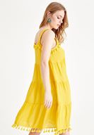 Bayan Sarı Püskül Detaylı Elbise