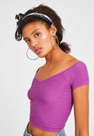 Bayan Lila V Yaka Crop Top