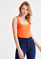 Bayan Kırmızı Basic Kare Yaka Atlet