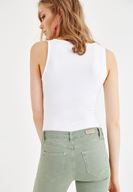 Bayan Beyaz Basic Kare Yaka Atlet