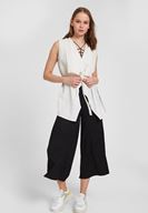 Bayan Gri Bağlama Detaylı Yelek