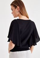 Bayan Siyah Beli Lastikli Kol Detaylı Bluz 