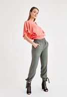 Bayan Kırmızı Beli Lastikli Kol Detaylı Bluz 