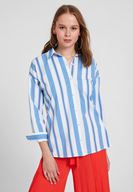 Bayan Çok Renkli Çizgi Detaylı Gömlek