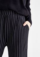 Bayan Siyah/Beyaz Çizgili Cepli Boru Paça Pantolon