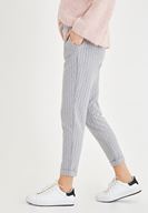 Bayan Çok Renkli Çizgili Cepli Boru Paça Pantolon