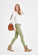 Bayan Krem Kısa Topuklu Bot