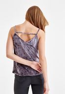 Bayan Mor Biye Detaylı Kadife Bluz