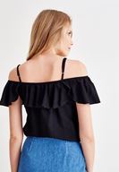 Bayan Siyah Fırfır Detaylı Düşük Omuzlu Bluz