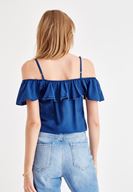 Bayan Mavi Fırfır Detaylı Düşük Omuzlu Bluz