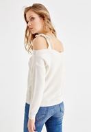 Bayan Gri Askı Detaylı Triko