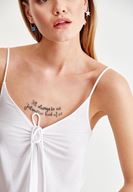 Bayan Beyaz İnce Askılı Önü Büzgü Detaylı Bluz