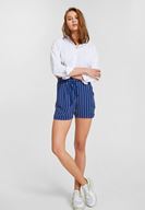 Bayan Çok Renkli Çizgi Desenli Şort