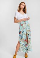 Bayan Beyaz V Yaka Volan Detaylı Bluz