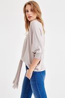 Bayan Gri Önü Bağlamalı Püskül Detaylı Triko