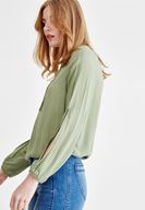Bayan Yeşil Önü Bağlamalı Kol Detaylı Bluz