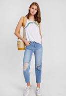 Bayan Beyaz İşlemeli Askılı Bluz