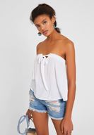 Bayan Beyaz Bağlama Detaylı Straplez Bluz