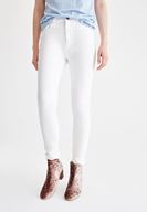 Women Cream High Rise Pants with Details