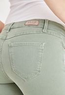 Bayan Yeşil Dar Paça Orta Bel Pantolon