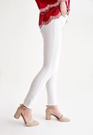 Bayan Beyaz Dar Paça Orta Bel Pantolon