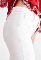 Bayan Beyaz Dar Paça Orta Bel Pantolon