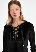 Bayan Siyah Yumuşak Tuşeli Sweatshirt