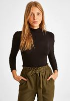 Bayan Siyah Kolları Büzgü Detaylı Bluz