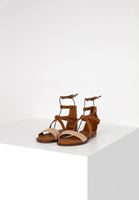 Bayan Kahverengi Bağlama Detaylı Düz Sandalet