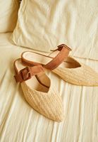 Bayan Krem Toka Detaylı Hasır Terlik