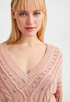 Bayan Pembe Örgü Detaylı V Yaka Triko