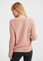 Bayan Pembe Örgü Detaylı V Yaka Triko