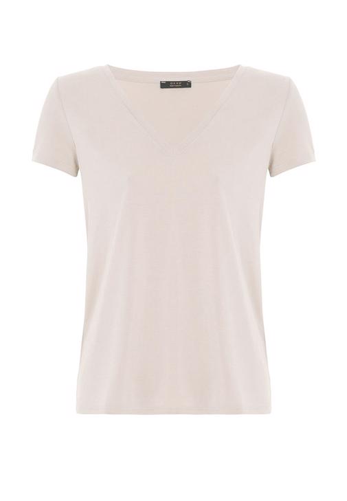 V Yaka Tişört ve Yumuşak Dokulu Pantolon