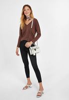 Bayan Kahverengi V Yaka Yumuşak Tuşeli Bluz