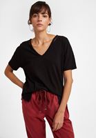 Bayan Siyah V Yaka Kesik Detaylı Tişört