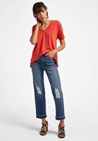 Bayan Pembe V Yaka Kesik Detaylı Tişört